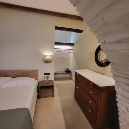 Holiday home Coucou Boutique Chora (Ios)