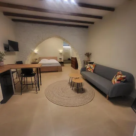 Holiday home Coucou Boutique *