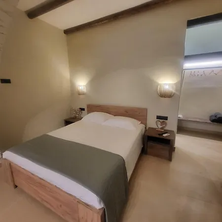 펜션 Coucou Boutique 이오스 코라