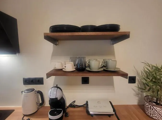 Coucou Boutique * 伊奥斯乔拉